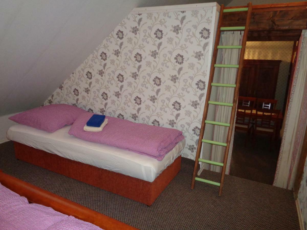 Farma Kozi Dvor Rohozna Apartment Brezno Ngoại thất bức ảnh